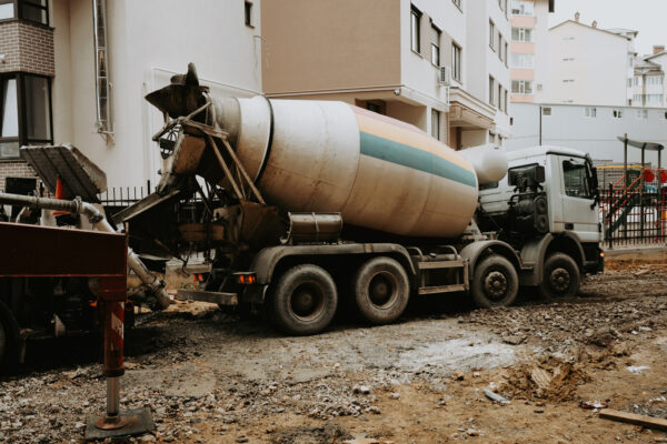 Sequence 01.00_00_55_04.Still012