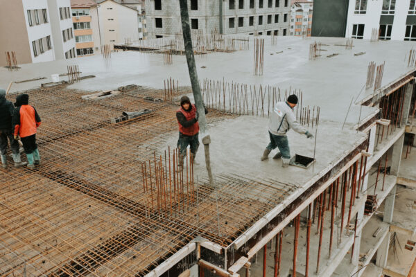 Sequence 01.00_01_33_08.Still008