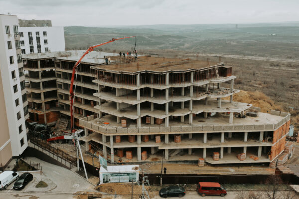 Sequence 01.00_02_04_19.Still003